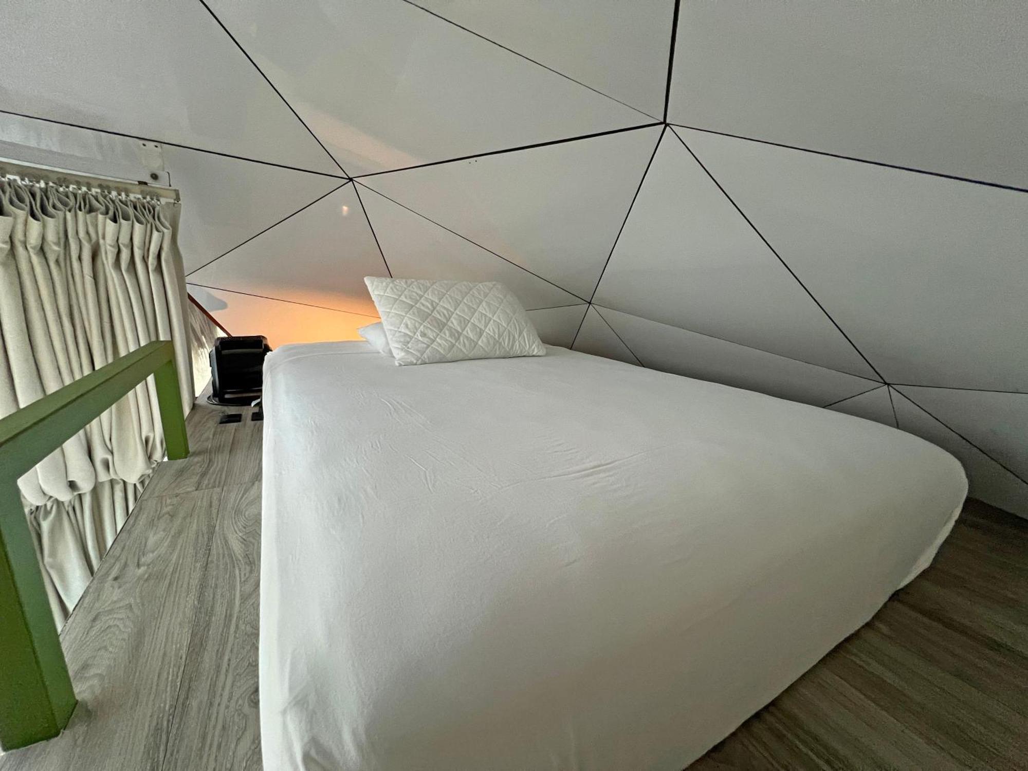 Almare Zonte - Beachfront Glamping Hotel El Zonte Exterior photo
